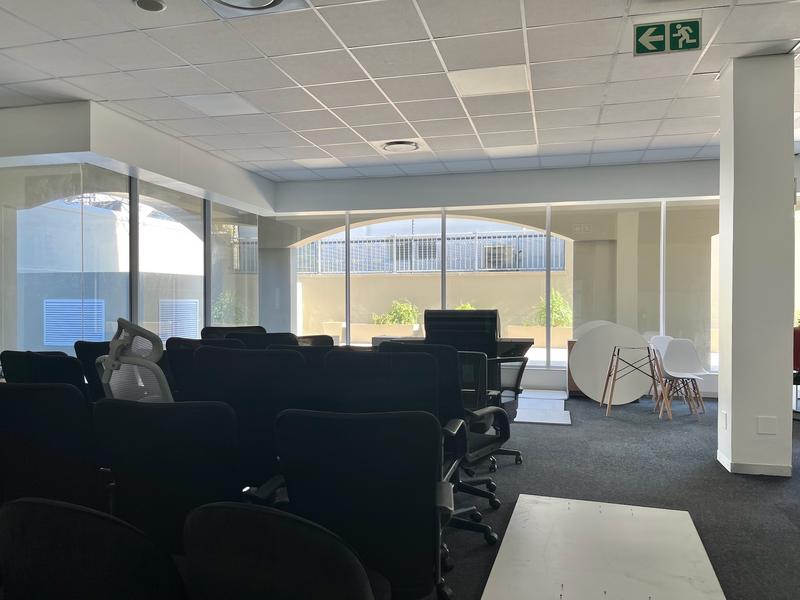 To Let Commercial Property for Rent in Claremont Western Cape